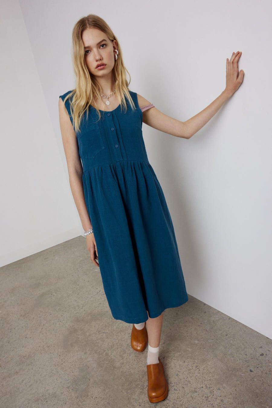 Dresses | Eve Gravel Beachley Dress